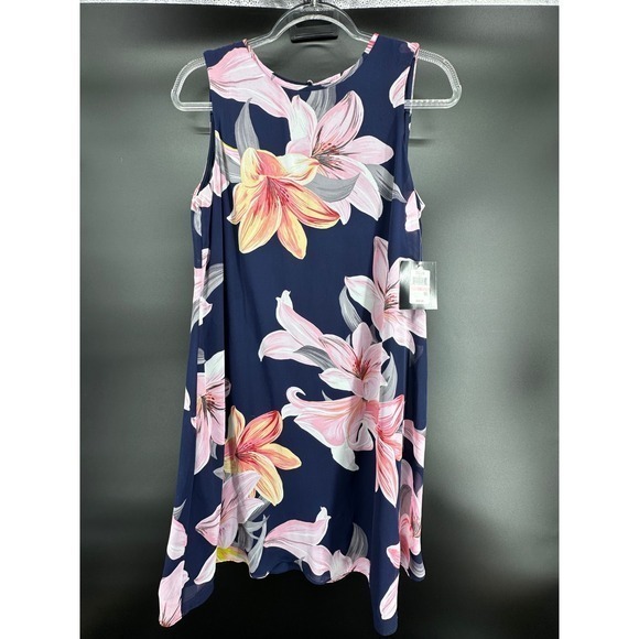 JH Collectibles Dresses & Skirts - JH Collective Navy Lily Floral Print Sleeveless Dress Size 10 NWT